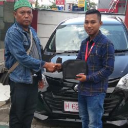 DO Sales Marketing Mobil Dealer Daihatsu Khasan (9)